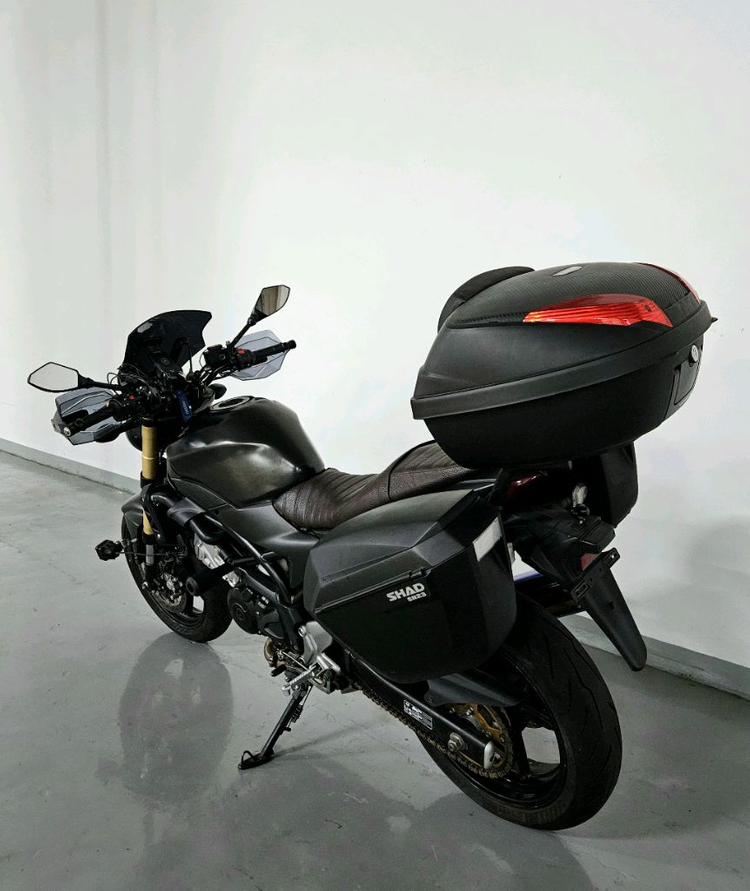 전국 1대뿐 풀튜닝 스즈키 SV650 판매합니다 이미지