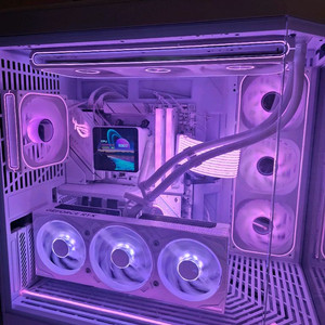 라이젠 9800X3D RTX5070TI Y70 본체 판매합니다 이미지