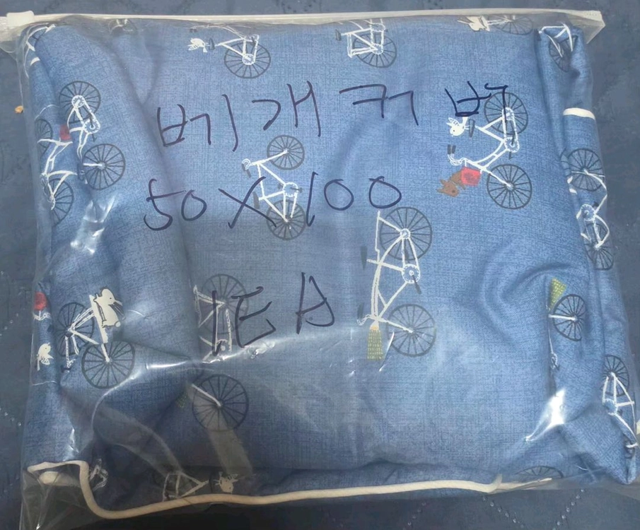 베개커버 세트 이미지