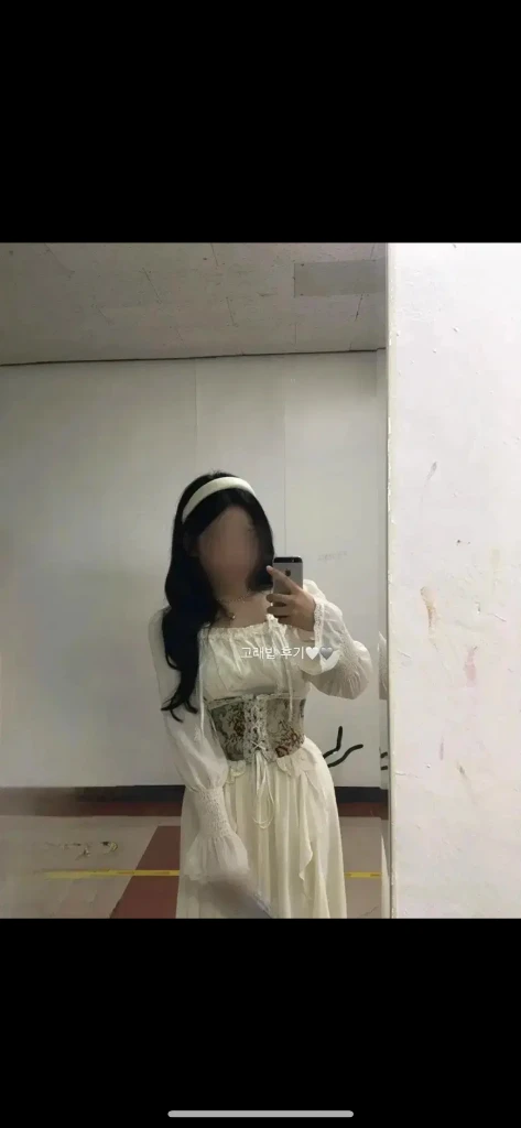 !!소품 신발 무료!! 경성의복 개화기 드레스 졸업사진 의상 대여 이미지