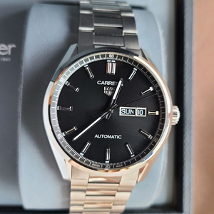 태그호이어 까레라 데이데이트 41mm 오토매틱 시계 이미지