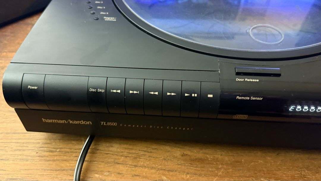 Harman kardon TL8500 5cd플레이어 (고장) 이미지