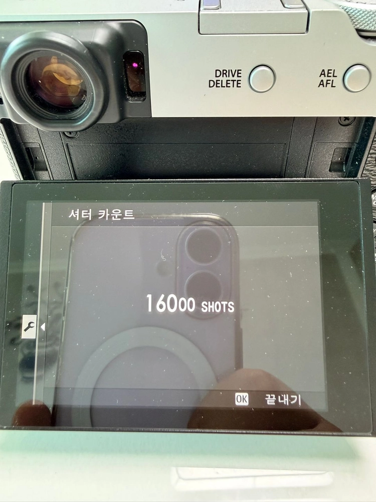 후지필름 x100vi 이미지