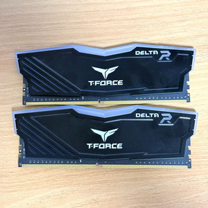 팀그룹 T-FORCE DDR4 16GB 3600 Delta RGB 데스크탑 램 (16G 16기가) 이미지