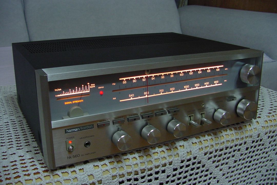 하만가든 HARMAN KARDON 빈티지 리시버앰프 이미지