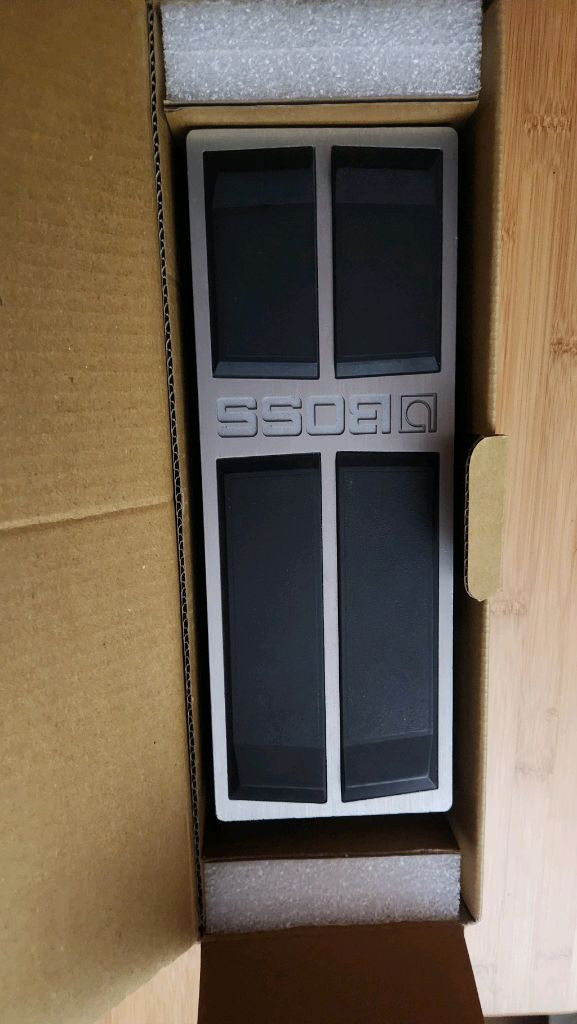 보스 이펙터 볼륨페달 FV500L 일렉기타 이펙터 BOSS FV-500L 이미지