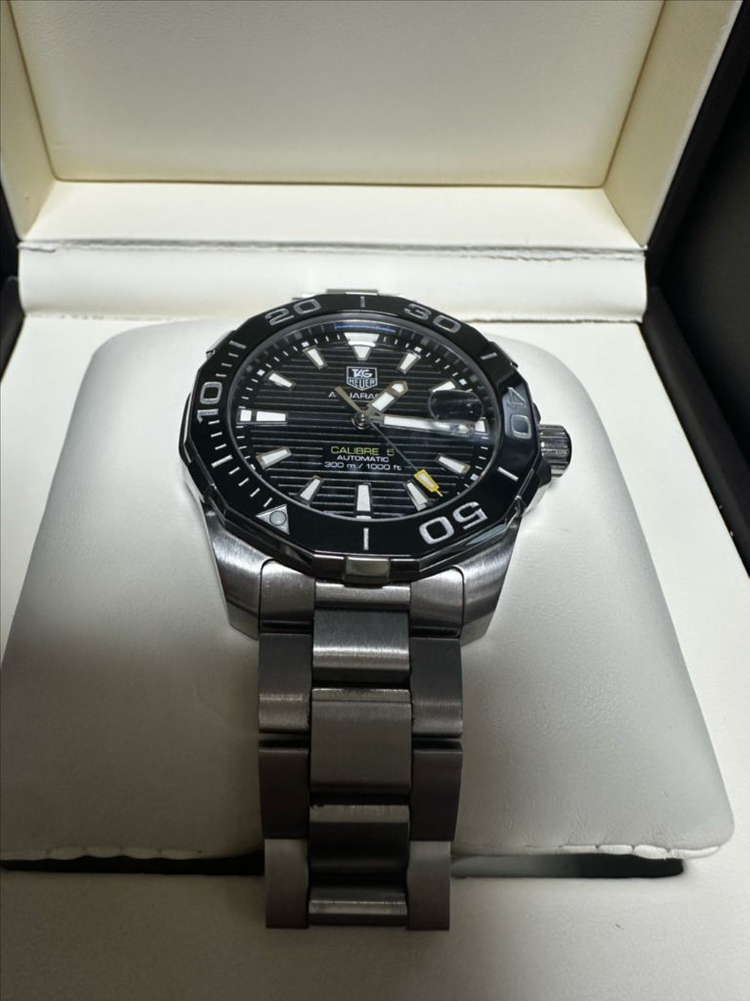 태그호이어 아쿠아레이서 41mm WAY211A 이미지