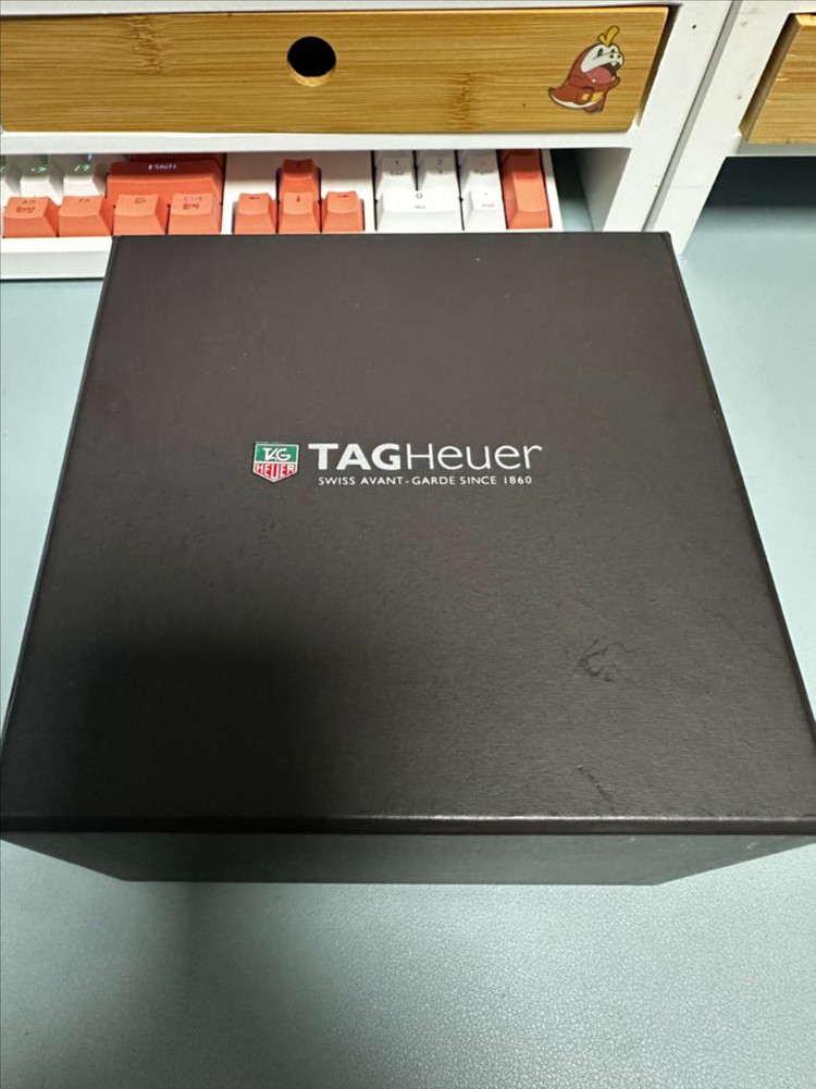 태그호이어 아쿠아레이서 41mm WAY211A 이미지