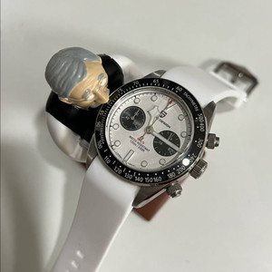 파가니디자인 튜더 블랙베이 크로노 오마주 38mm 이미지