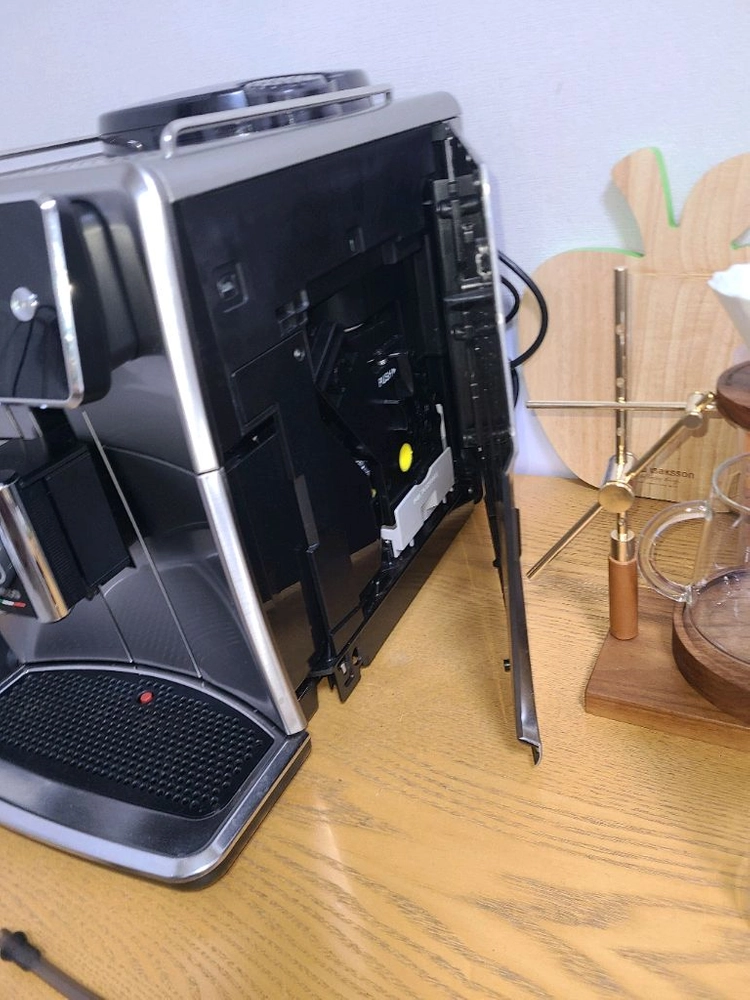 필립스 세코 셀시스 전자동커피머신 sm7685 이미지