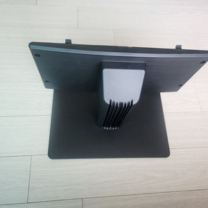 정품 삼성 75인치 qled TV 티비 스탠드 kq75qd70afxkr kq75qc70afxkr 호환 이미지