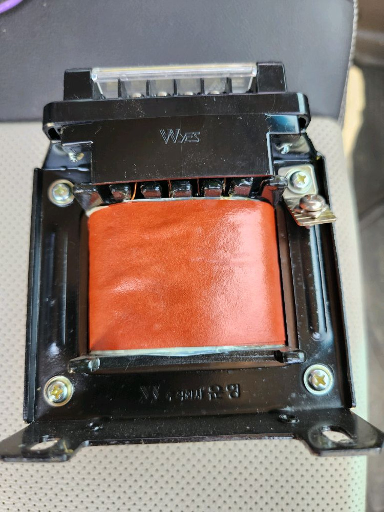 WOONYOUNG 절연 트랜스포머 WY52-150AW 이미지