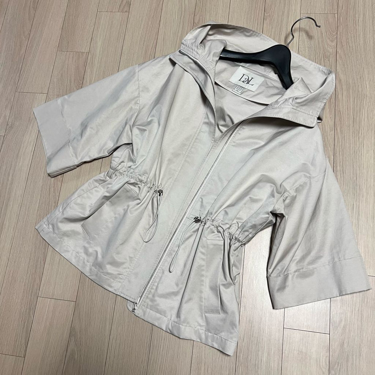 데일리룩 DAILYLOOK 시그니처 막스 점퍼 후드 자켓 야상 바스락 그레이베이지 이미지
