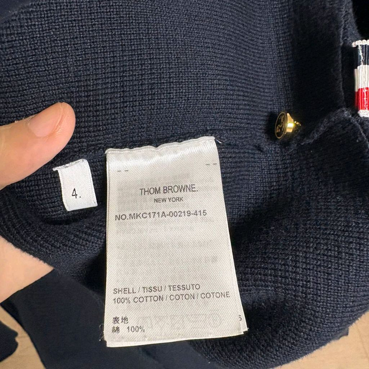 [신형/4] 톰브라운 밀라노스티치 가디건 금장 이미지