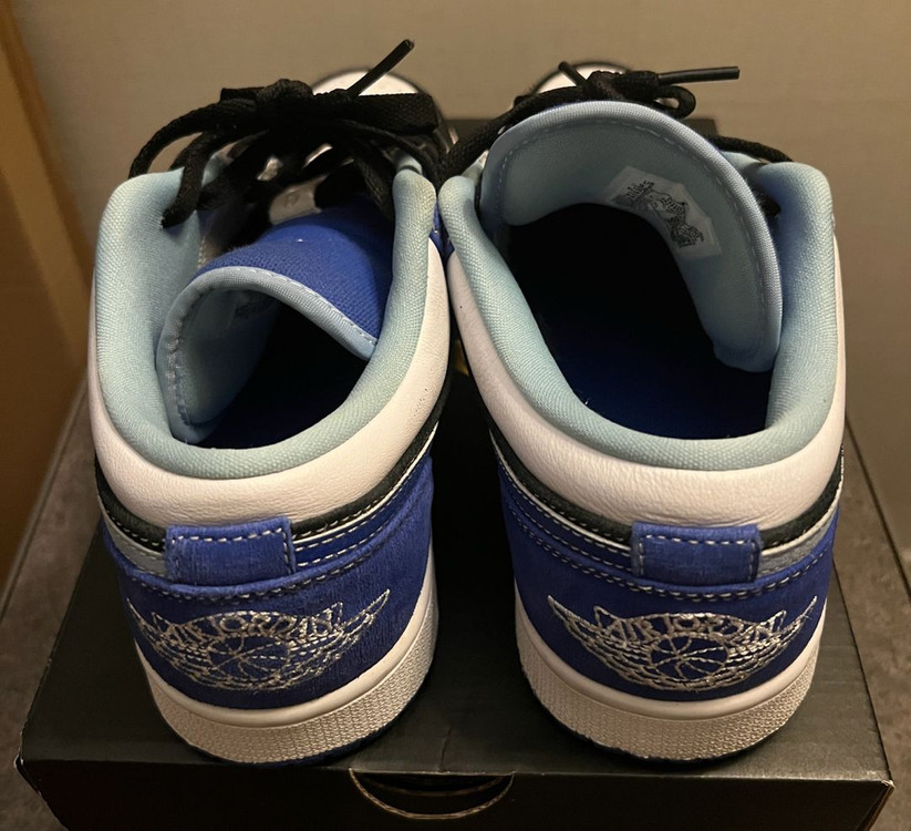 AIR JORDAN 1 LOW SE RACER BLUE/MULTI-COLOR 팝니다. 이미지