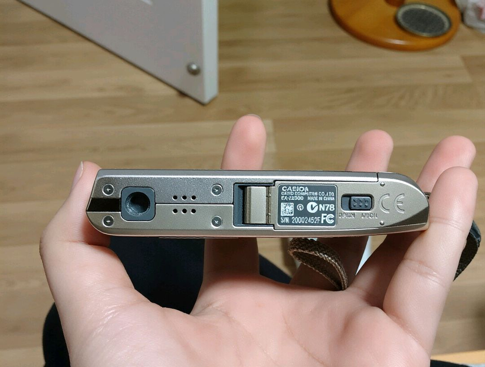 카시오 EX-Z2300 골드 (고급스러운 골드 바디/빈티지 감성/상태 아 이미지