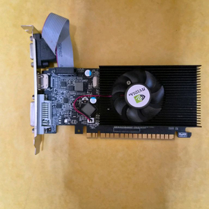 GT 210 그래픽카드 이미지