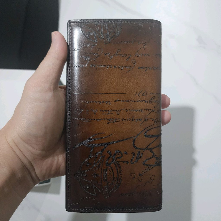 벨루티 에스파스 플랩 장지갑 이미지