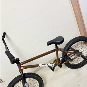 BMX SUNDAY DARKWAVE 이미지