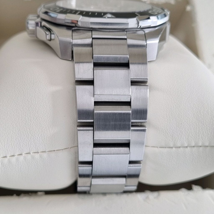 태그호이어 아쿠아레이서 300 크로노그래프 쿼츠 43mm CAY111A(2018년식) 이미지