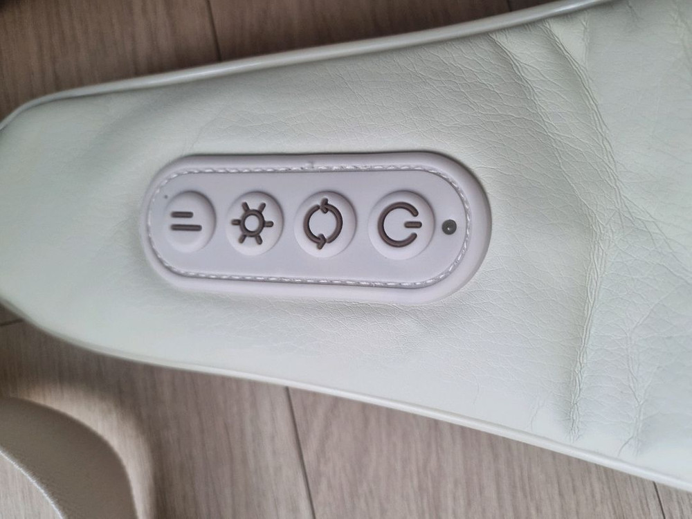 [정품] 3회미만 사용한 스파알 정품 어깨 마사지기 팝니다. 이미지