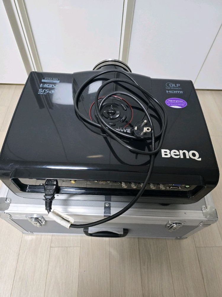 벤규SH940 빔프로젝터 이미지