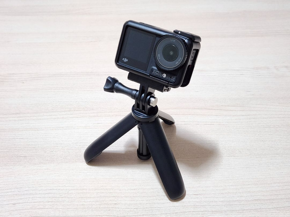 Dji 오즈모 액션6, 액션5, 액션4 용 (셀피 로드 삼각대, 만능 마그네틱 거치대) 이미지