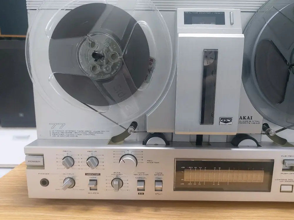 아카이 gx-77 릴데크 이미지