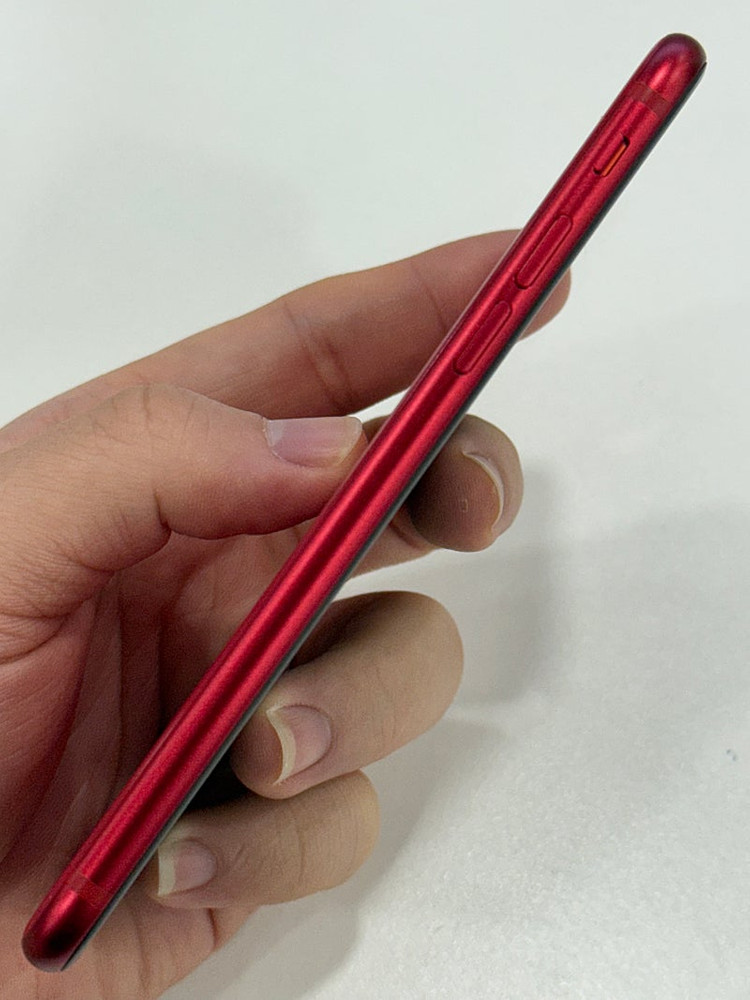 아이폰SE2 레드 256GB A급 20만원에 판매합니다! 이미지