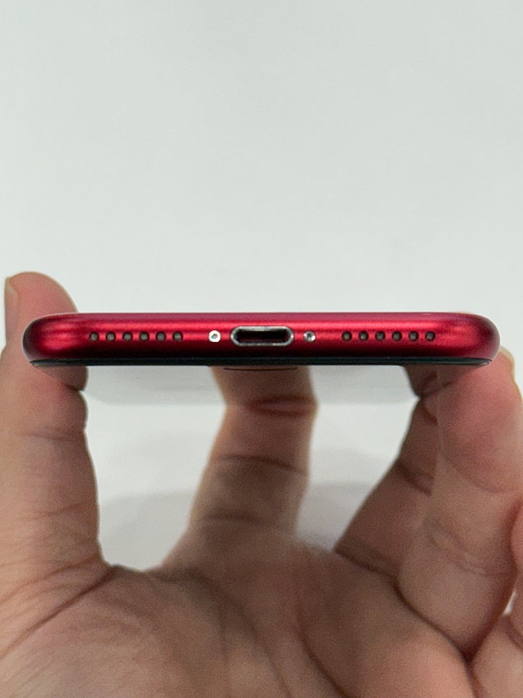 아이폰SE2 레드 256GB A급 20만원에 판매합니다! 이미지