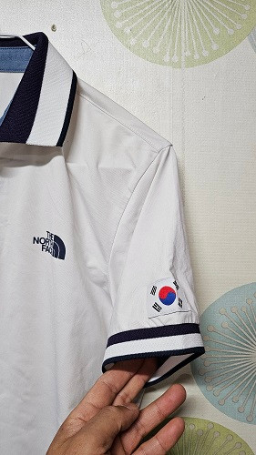 노스페이스 팀코리아 반팔 폴로 티셔츠 이미지