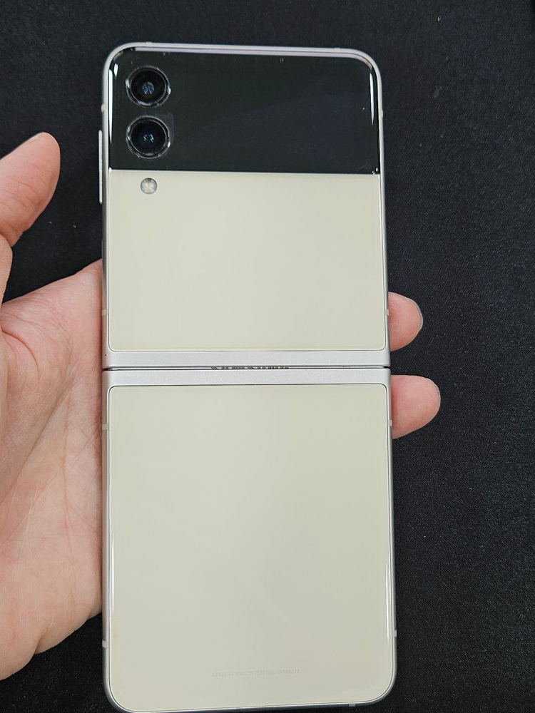 갤럭시Z플립3 256GB 크림 이미지