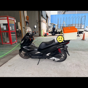 혼다 PCX 125cc 스쿠터 이미지
