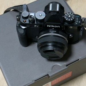 니콘 Zf SL 40/2(SE) KIT 풀박스 이미지