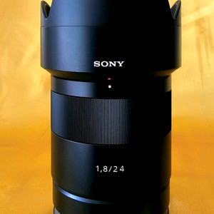 칼자이스 Sonnar 소니 E 24mm F1.8 ZA 렌즈/ 광각 / 풍경 / 인물 이미지