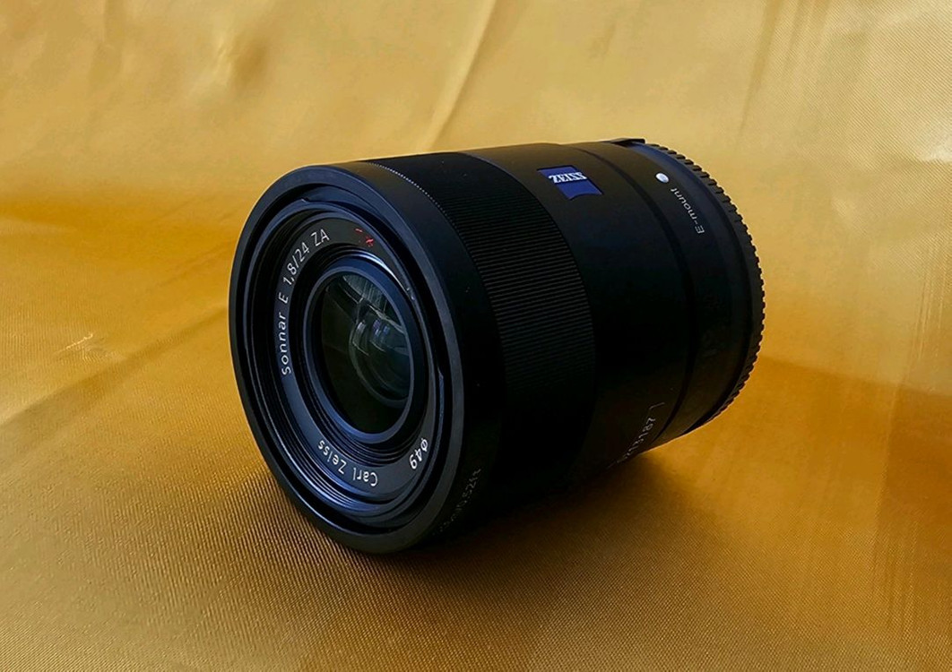 칼자이스 Sonnar 소니 E 24mm F1.8 ZA 렌즈/ 광각 / 풍경 / 인물 이미지