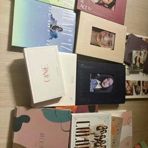 (급처)아이즈원 김민주 버전 앨범,김민주 시그,조유리 최예나 솔로앨범 이미지
