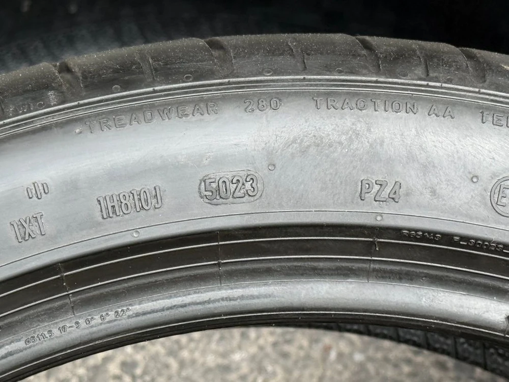 2554020 피렐리타이어 피제로 중고타이어 255 40 20 피렐리 ㅡ A6 S450 S580 이미지