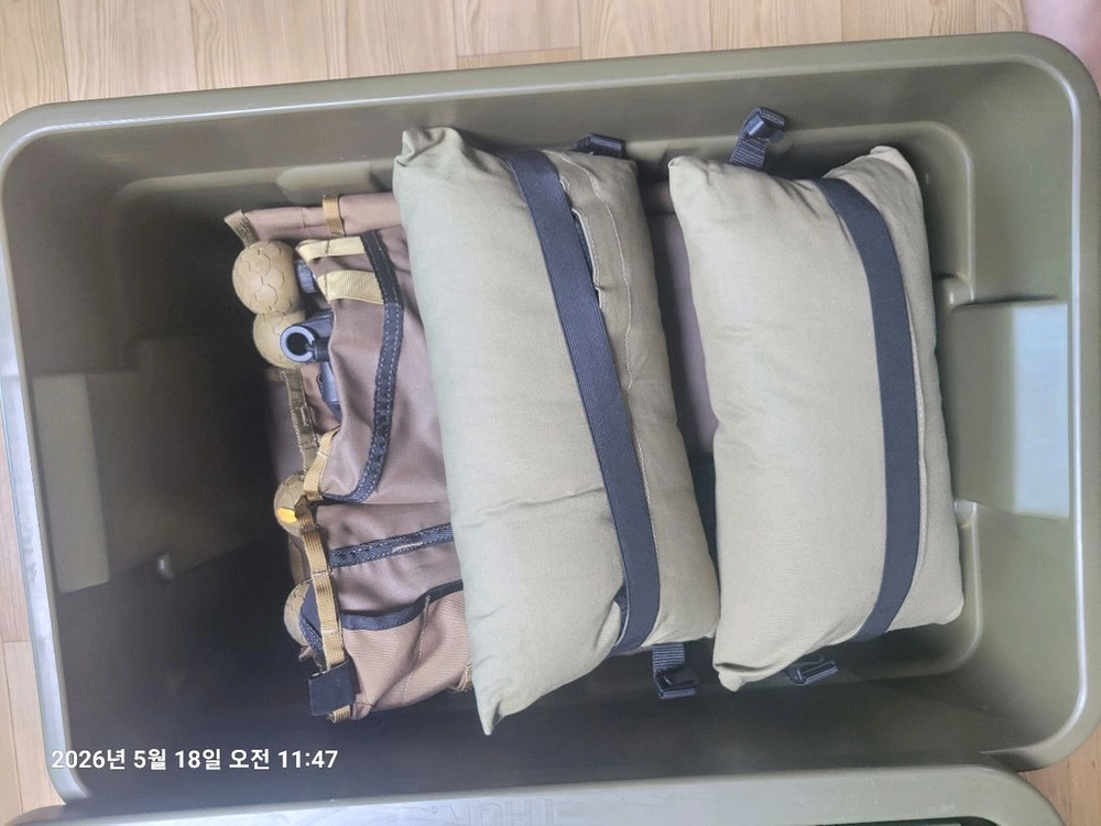 헬리녹스 체어원 스위블 선셋 체어 어드밴스드스킨 이미지