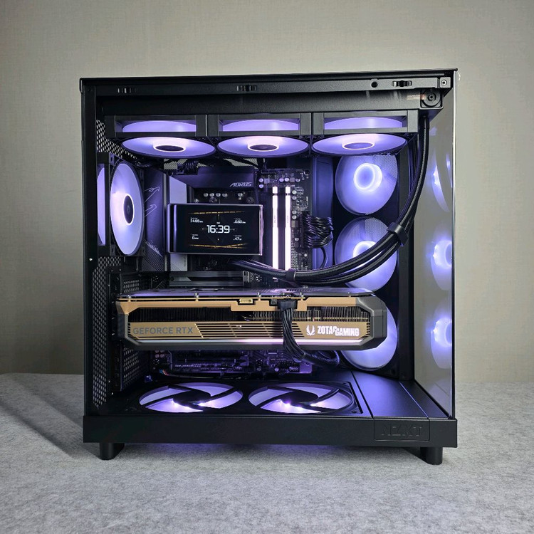 9800X3D 5070Ti 고사양 게이밍 컴퓨터 본체 PC 이미지