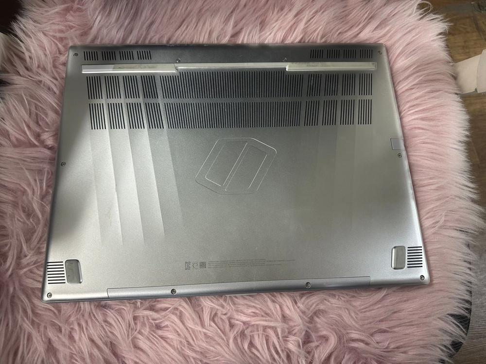 삼성 오디세이 15.6인치 NT850XBD FHD 게이밍 노트북 이미지