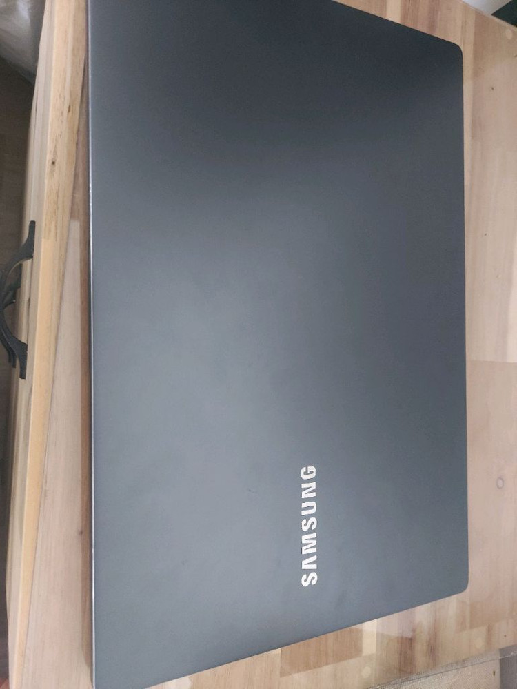 삼성 노트북 게이밍 i5 GTX1650 477GB 판매 이미지