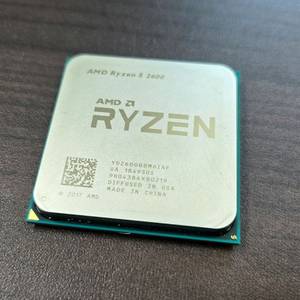 AMD 라이젠 2600 CPU 이미지