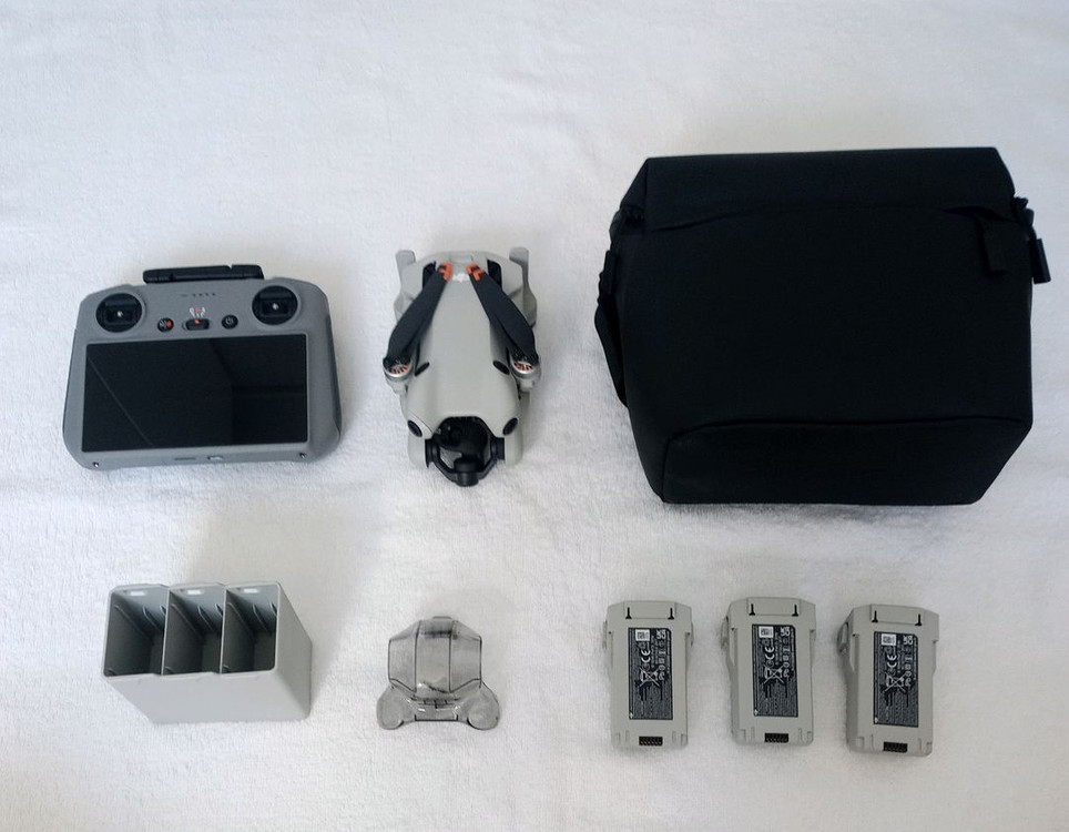 dji 매빅 미니4프로 rc2 플라이모어콤보 팝니다 이미지