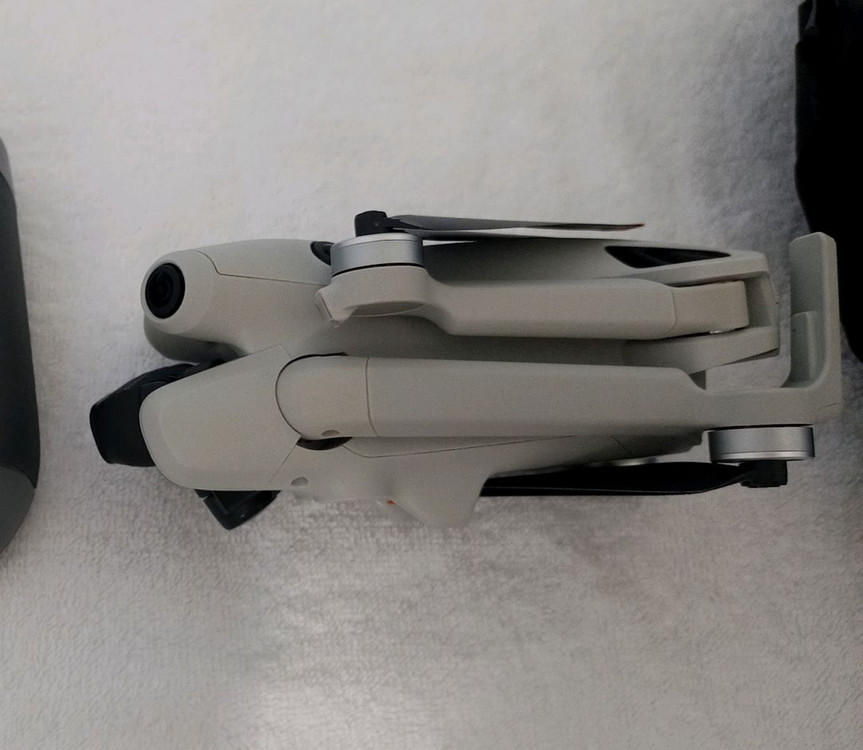 dji 매빅 미니4프로 rc2 플라이모어콤보 팝니다 이미지