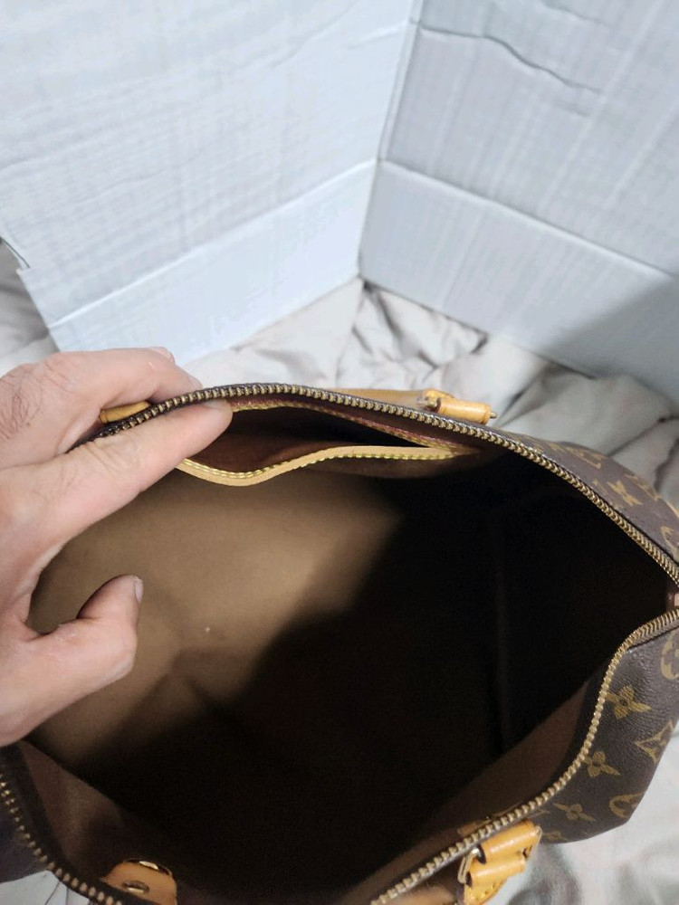 모노그램 핸드백 이미지