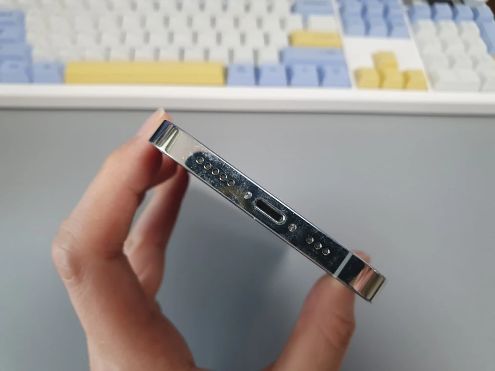 아이폰12 프로 / 256GB / 화이트 이미지