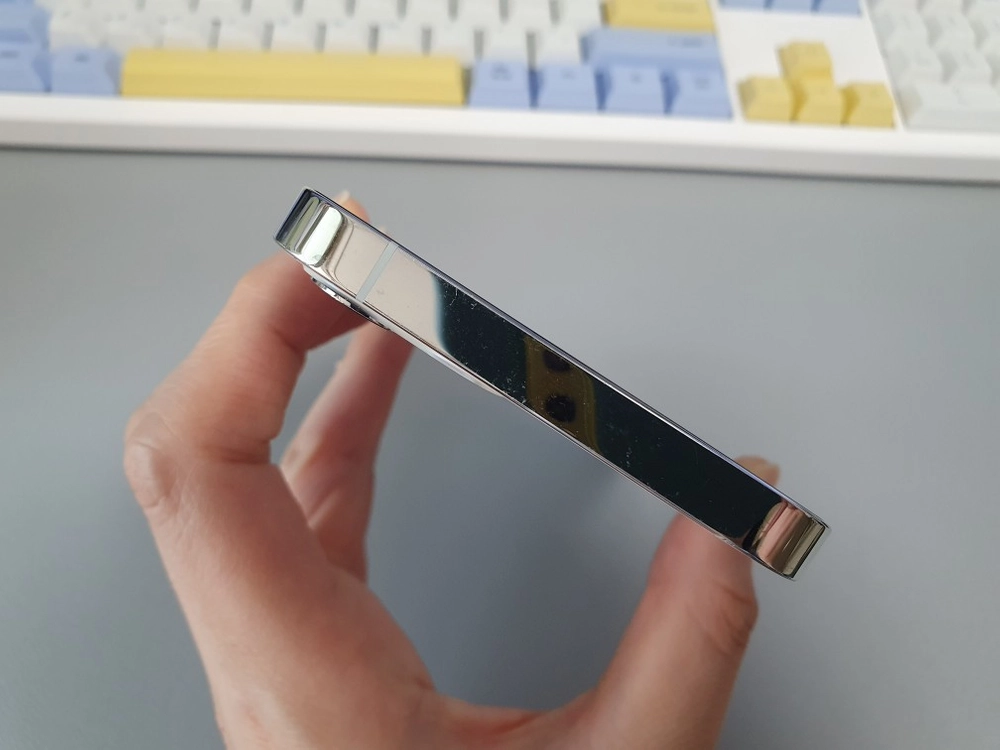 아이폰12 프로 / 256GB / 화이트 이미지