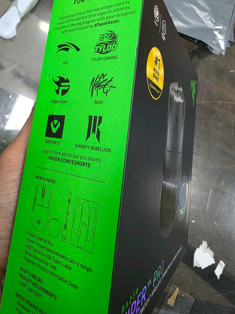 레이저 Viper V4 Pro 무선마우스 이미지