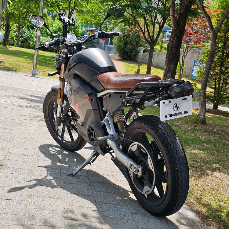 슈퍼쏘코 TCMAX 전기스쿠터 72V 45Ah 3900W tc max 이미지